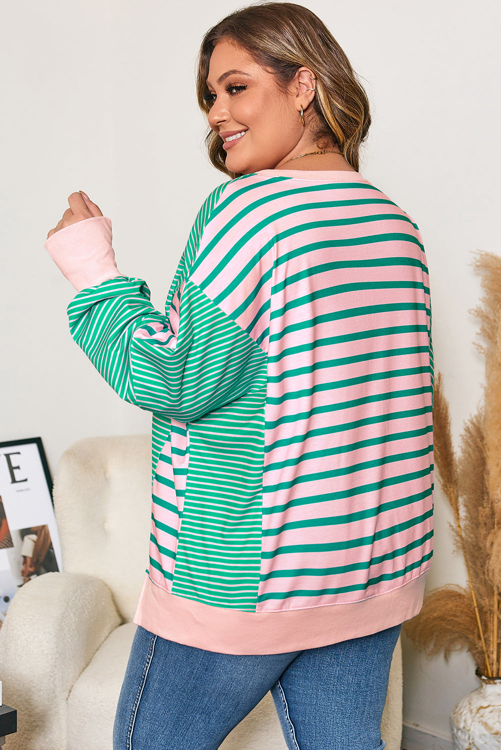 Green Stripe Color Block Exposed Seam Side Slit Plus Size Sweatshirt